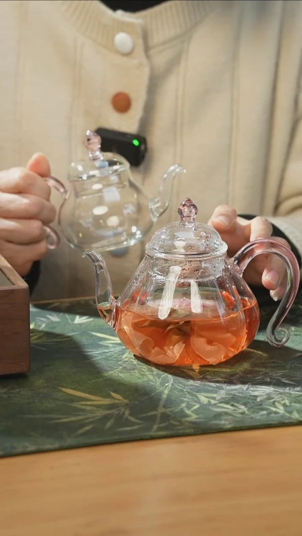 大号粉色把手瓜棱壶