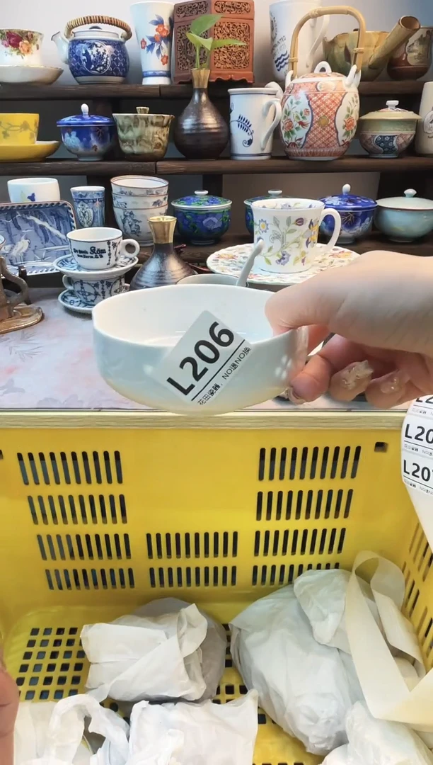 瓷片没**ZL206不退不换.感谢理解