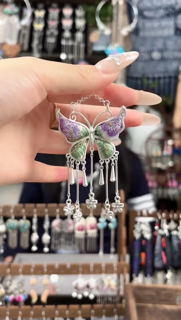 织绣民族风非遗老绣饰品238