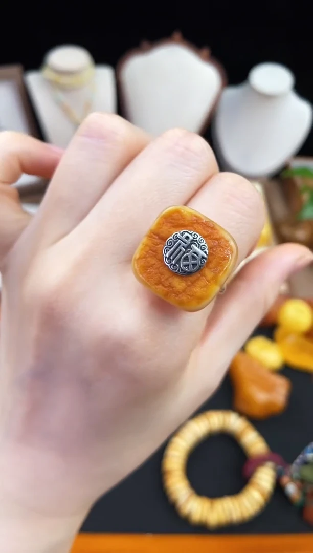 琥珀未镶嵌珠宝奇石柒月