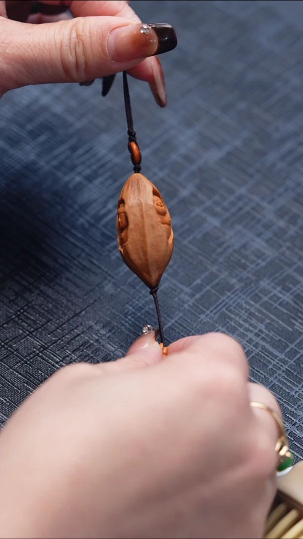 其他橄榄核哲****.橄榄核