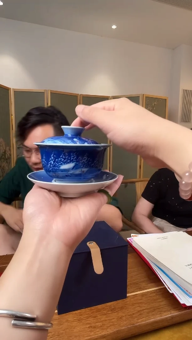 摆件瓷博会-吴小琴专场144