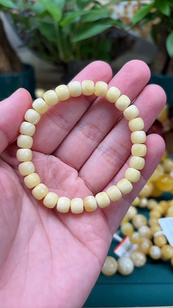 手链蜜蜡未镶嵌【p71】稀缺香蜜老型手串 7.62克 7+mm