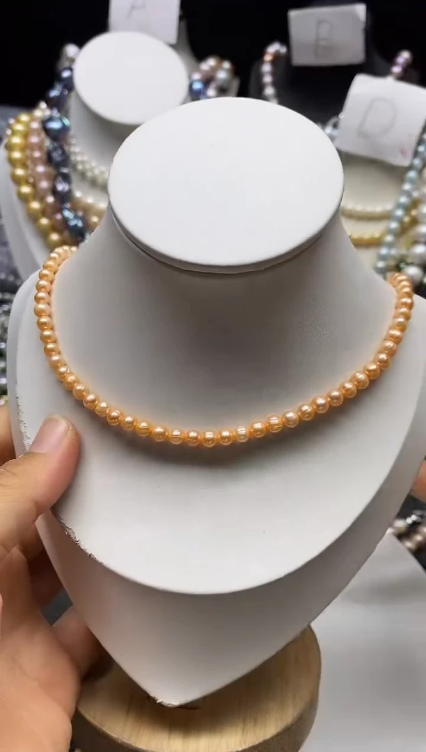 淡水珍珠未镶嵌颈饰多人