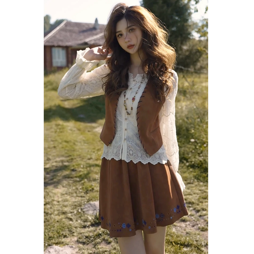 COCO BECCI【那拉提回忆】马甲+衬衫+半裙时尚款三件套CFXYC111025