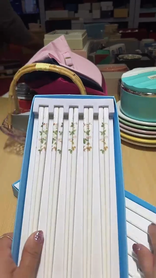 瓷片全场正品,一件不留@@1