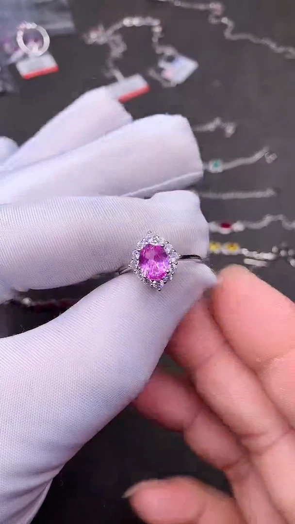 【闪购商品】彩色蓝宝石戒指银S925镶嵌.........