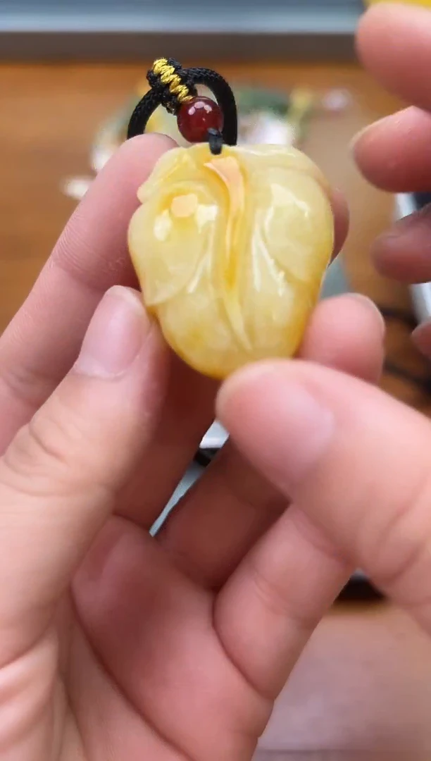 未镶嵌琥珀裸石蜜蜡手串