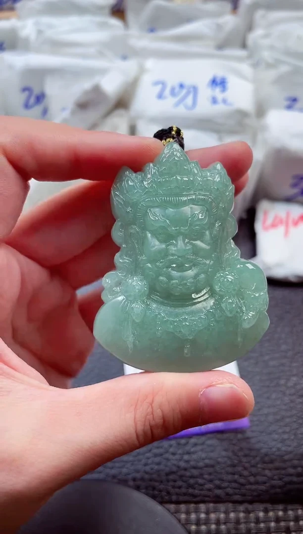 颈饰未镶嵌翡翠00003128