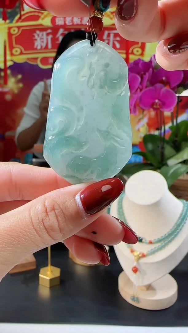 【闪购商品】翡翠吊坠(不含链)未镶嵌凤九多样性发一