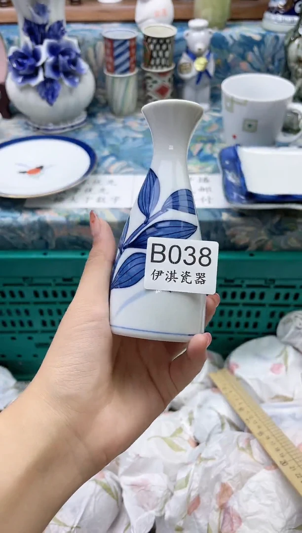 瓷片影*          B038
