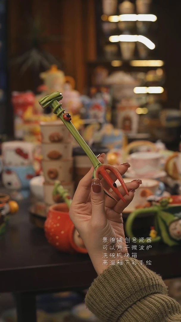 景德镇釉下彩绘设计师款式陶瓷