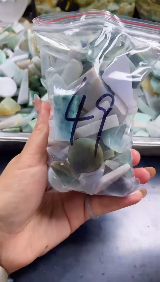 配石翡翠天然翡翠中号500克49