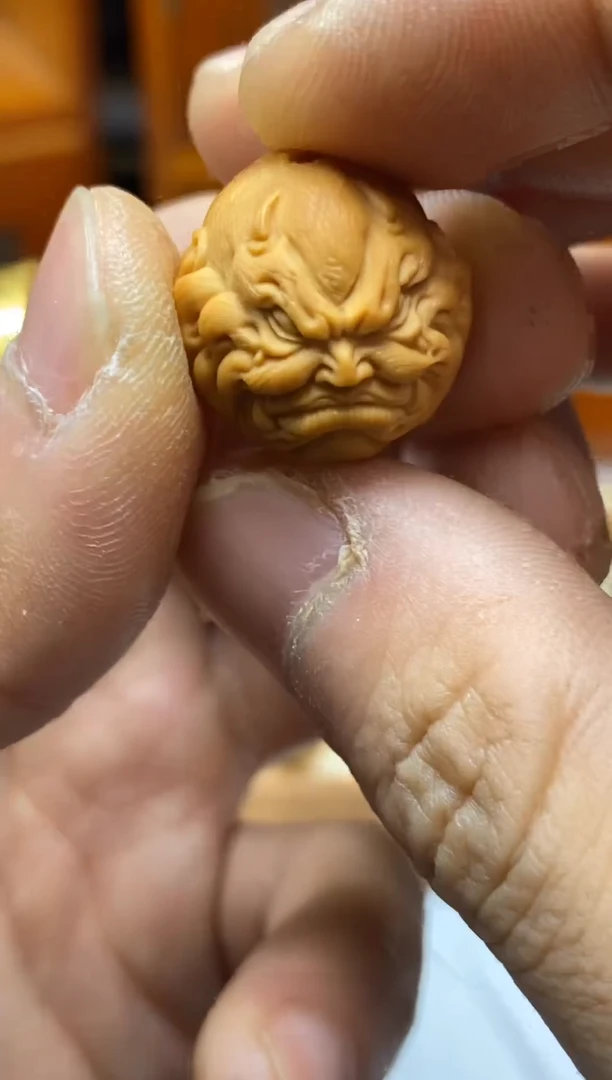 吊坠猴头核桃牛佛爷 手修