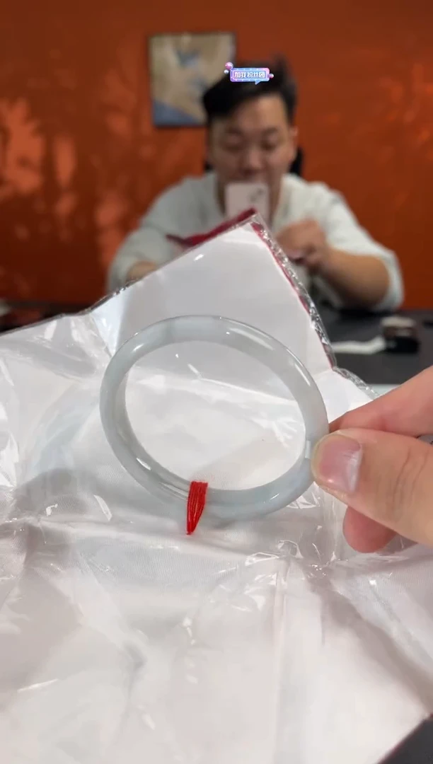 未镶嵌手镯翡翠55