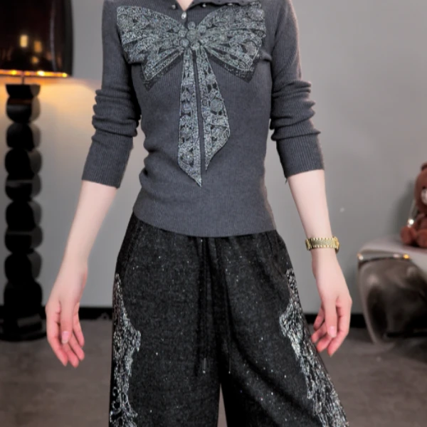 TCH私服冬款慵懒风烫钻时尚淑女深灰色针织衫T75D09E1120轻奢tch