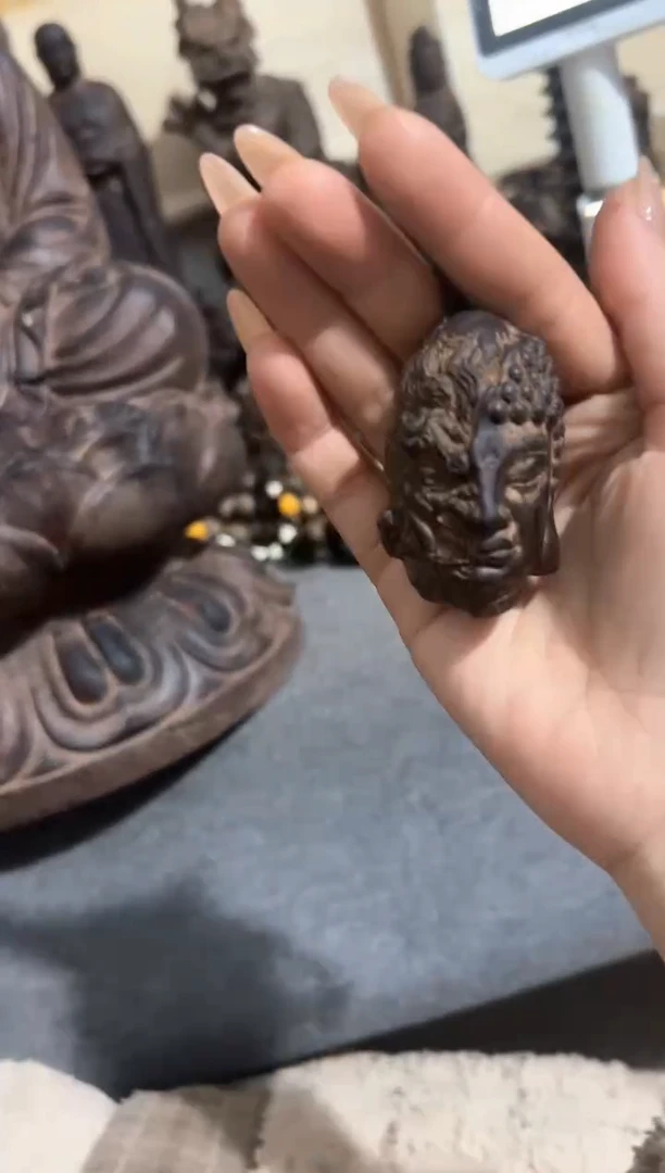 【闪购商品】木木雕欢迎老铁来到直播间