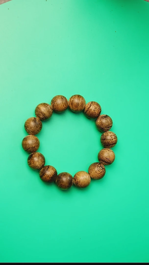 沉香手串文莱黑棋蛇皮纹单圈16mm   03264