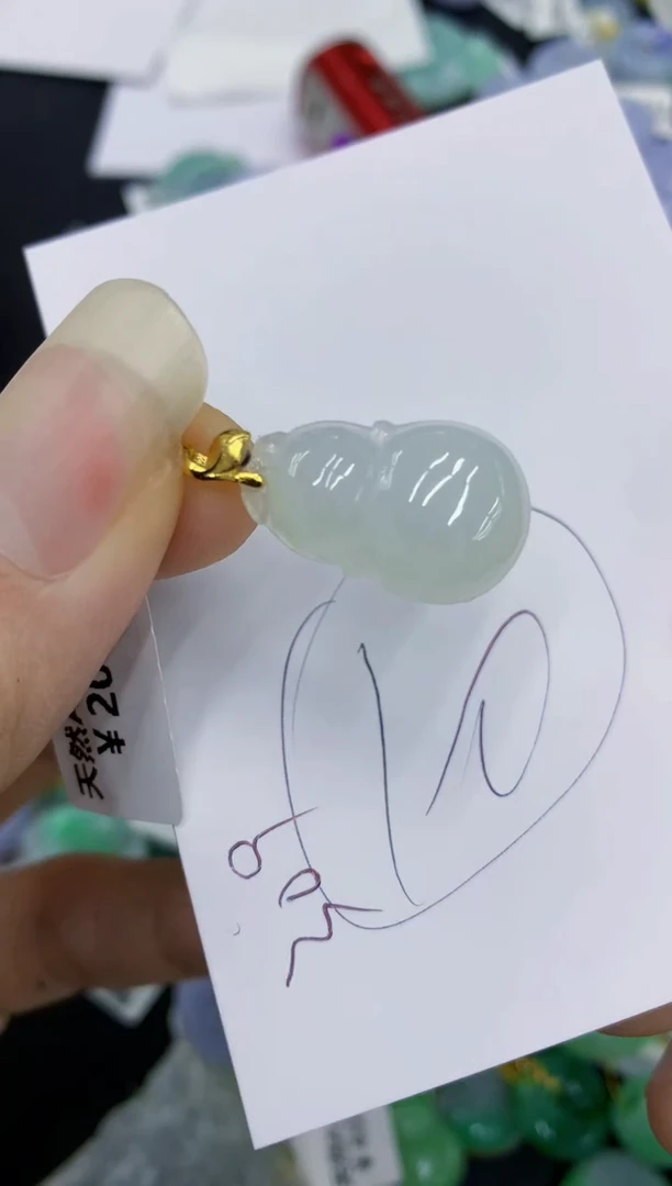 翡翠未镶嵌颈饰11111111111