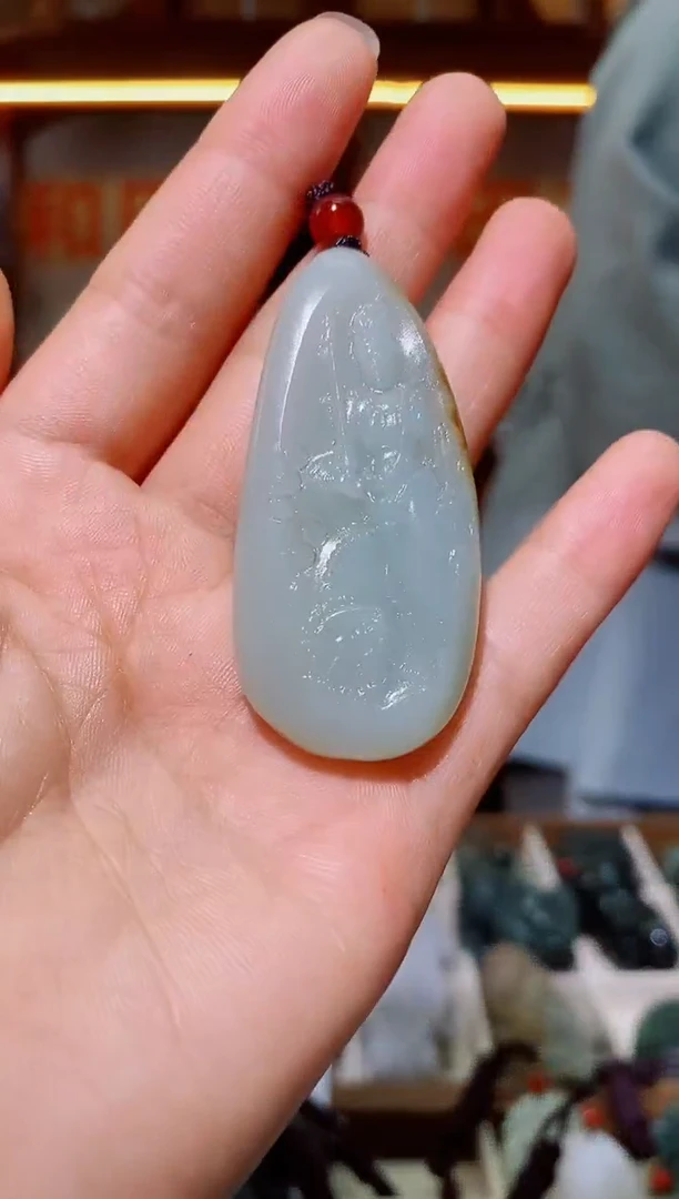 颈饰未镶嵌和田玉1