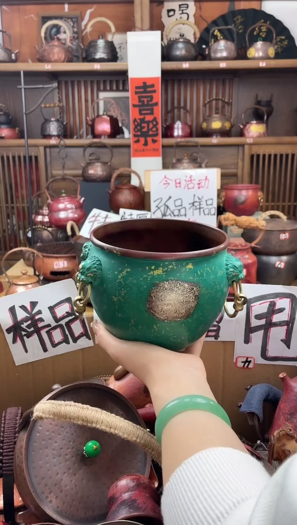 峰*哥翡翠绿双狮耳紫铜故宫缸