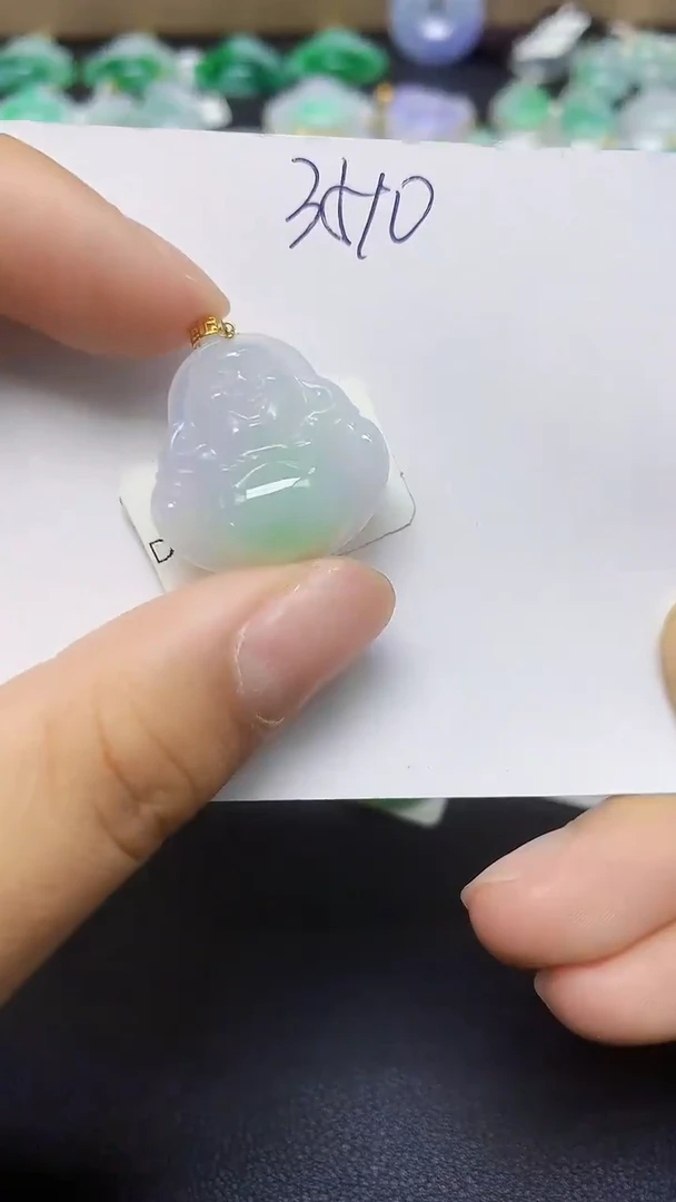 翡翠18K金镶嵌颈饰 天然缅甸翡翠A货