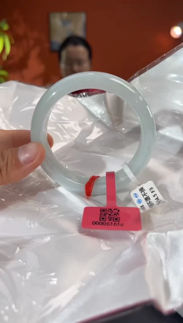 未镶嵌手镯翡翠翡翠手镯