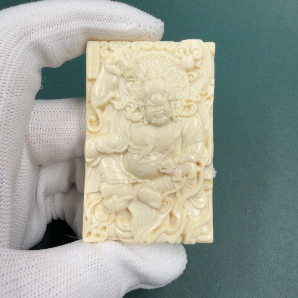 E6484天然猛犸牙雕刻牌 支持鉴定 假一罚四