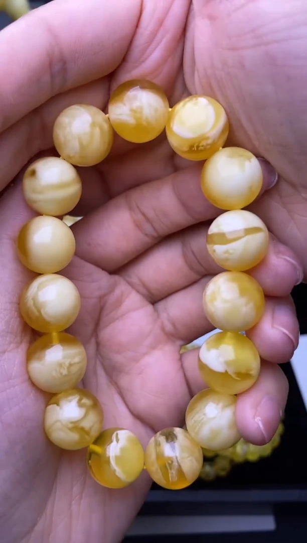 裸石琥珀未镶嵌大小姐珠宝124