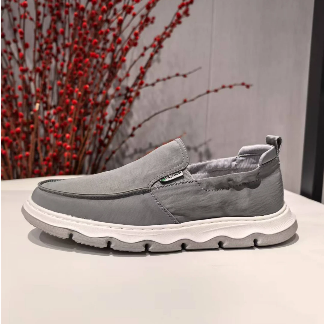 雨伞布鞋男2025秋季新款休闲鞋男鞋透气软底柔软舒适一脚蹬鞋