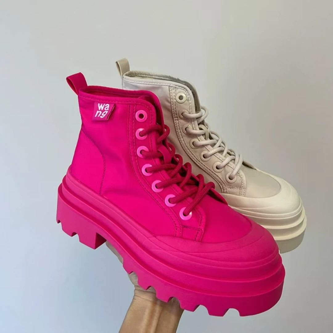 2502新款网红款时尚马丁靴百搭女士时装系带韩版厚底春季圆头女鞋