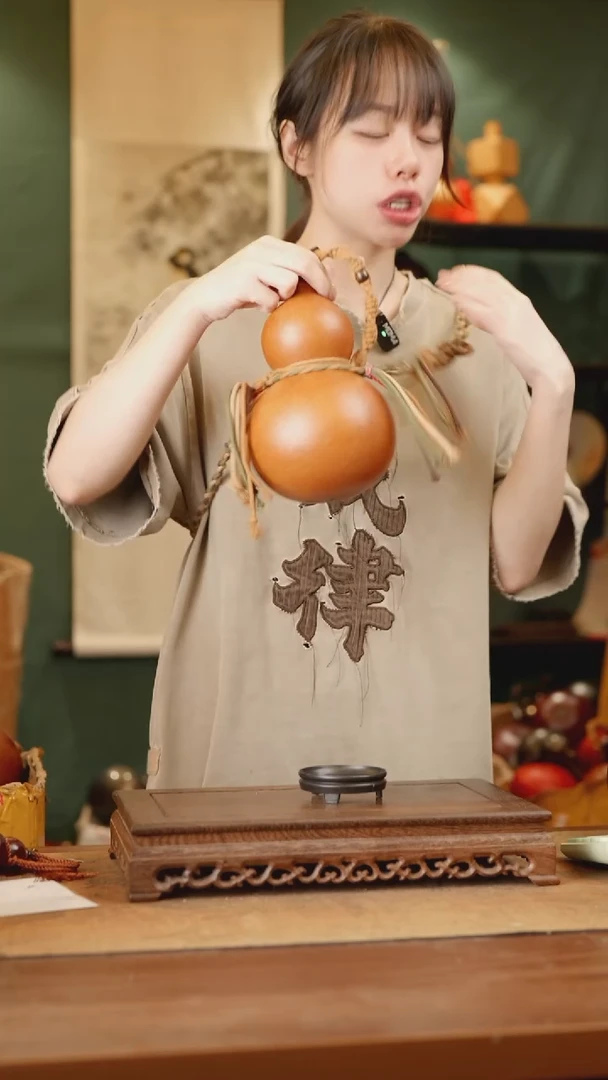 140号精品天然大漆酒葫芦一物一拍~