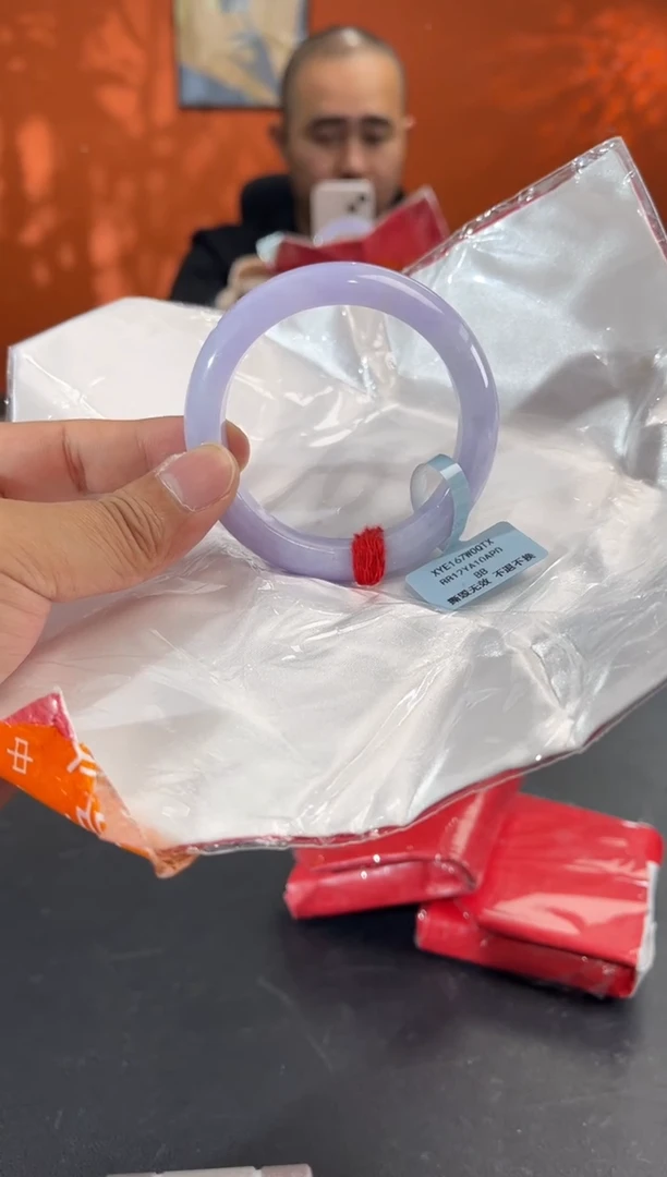 未镶嵌手镯翡翠翡翠手镯