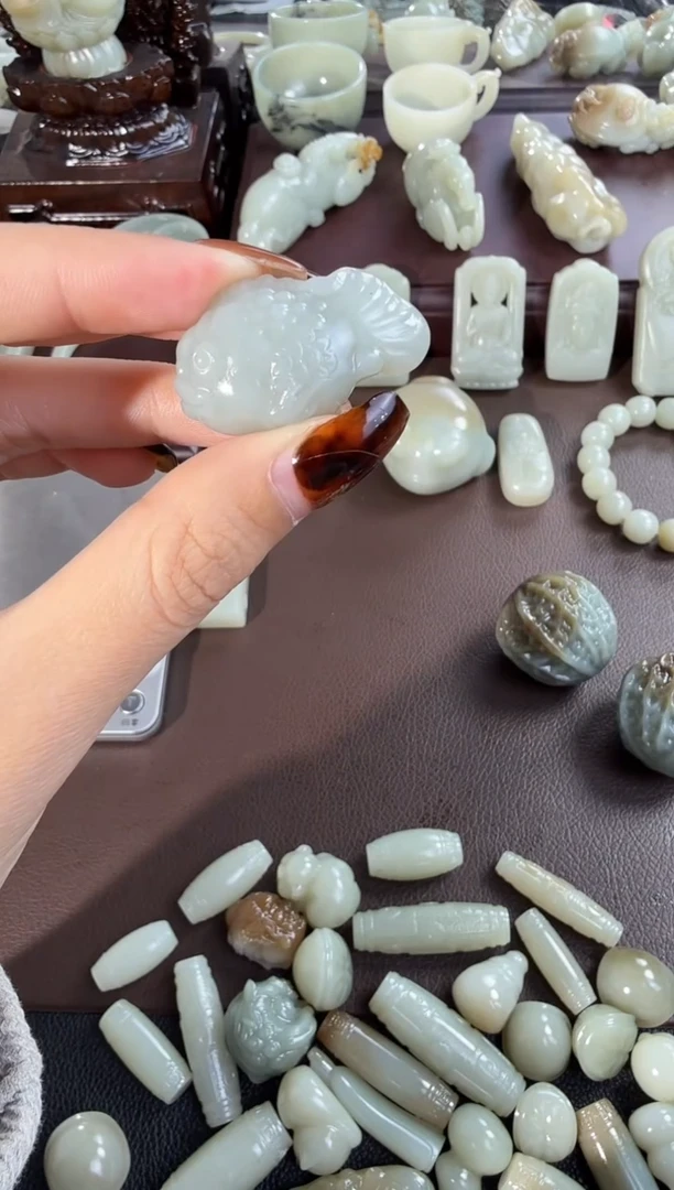 吊坠(不含链)未镶嵌和田玉1