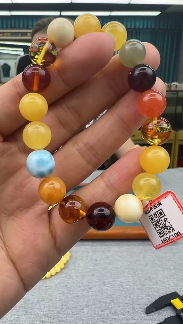 未镶嵌琥珀手链8秒拍号 假一赔三