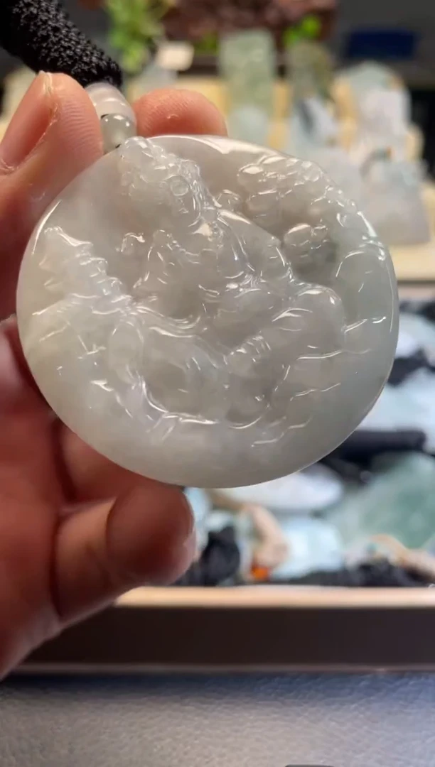 颈饰未镶嵌翡翠12/08/008