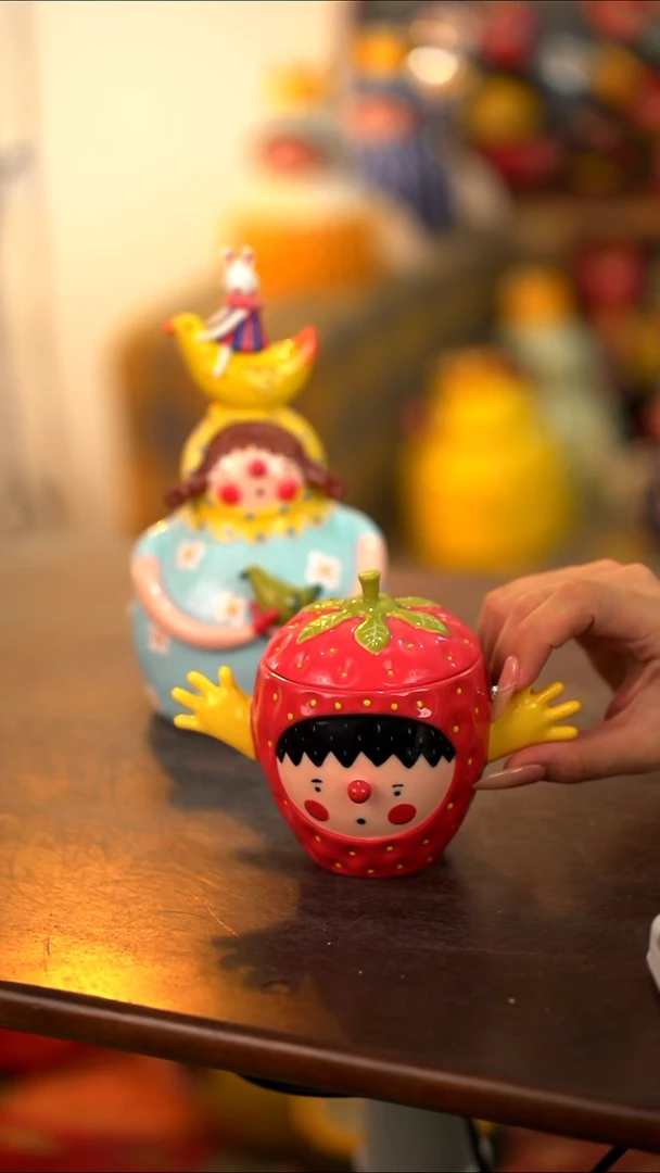 .喜上陶社草莓杯子