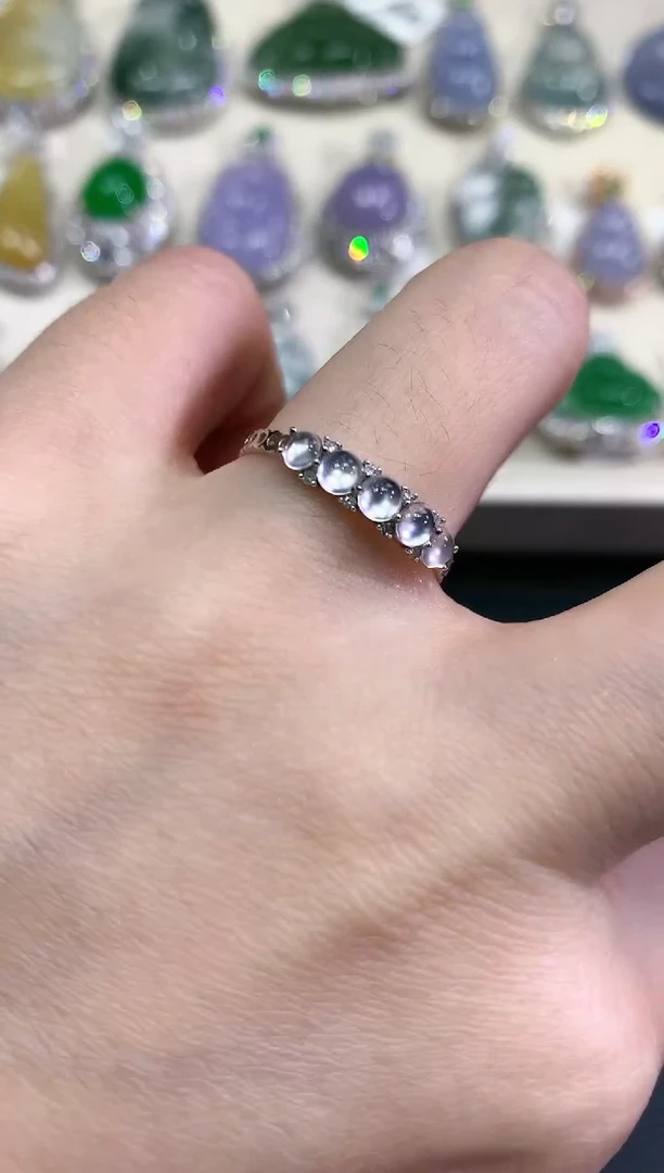 【闪购商品】翡翠戒指18K金镶嵌B19