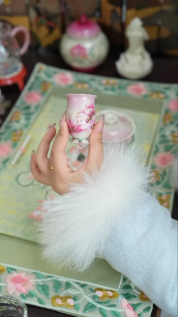 雅圣景德镇手工手绘主人杯