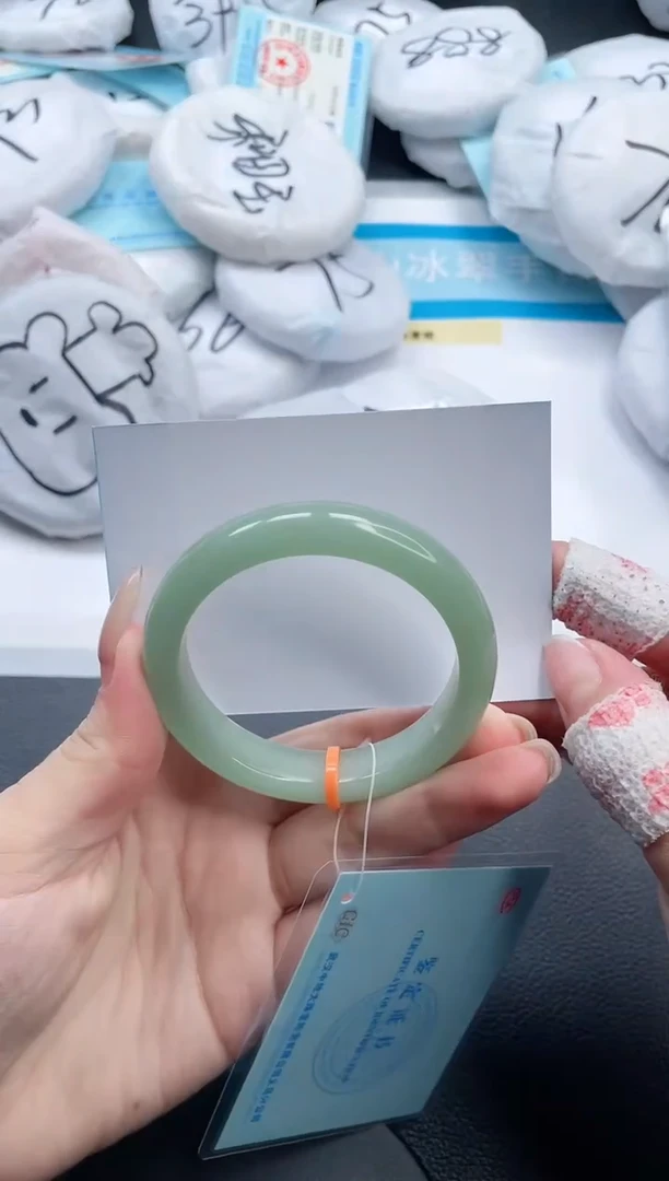 石英质玉手镯未镶嵌10V140-53