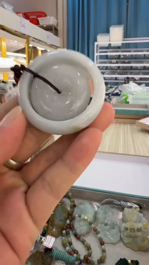 翡翠未镶嵌吊坠(不含链)14