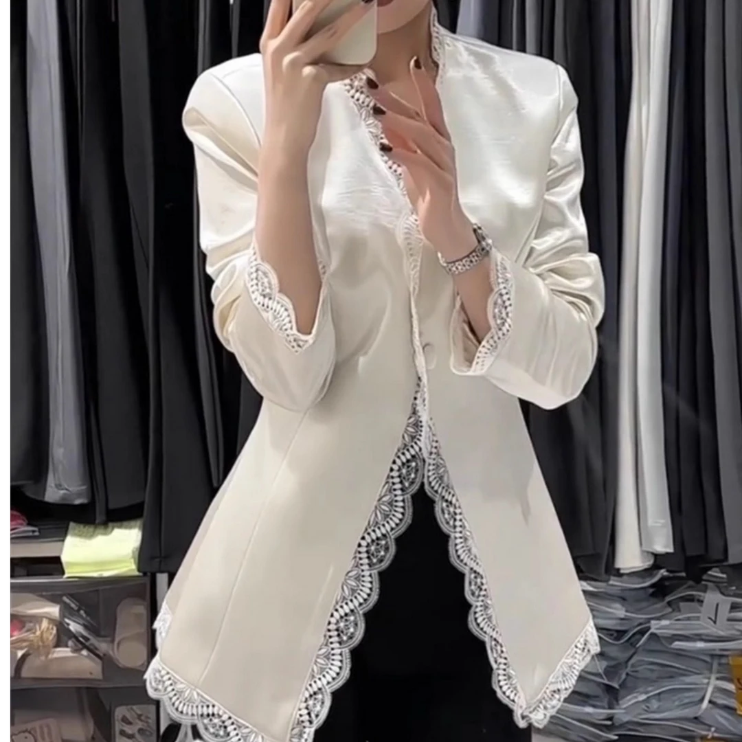 Q3151【特价-占单者限购】气质缎面西装蕾丝点缀领口袖口知性风高级