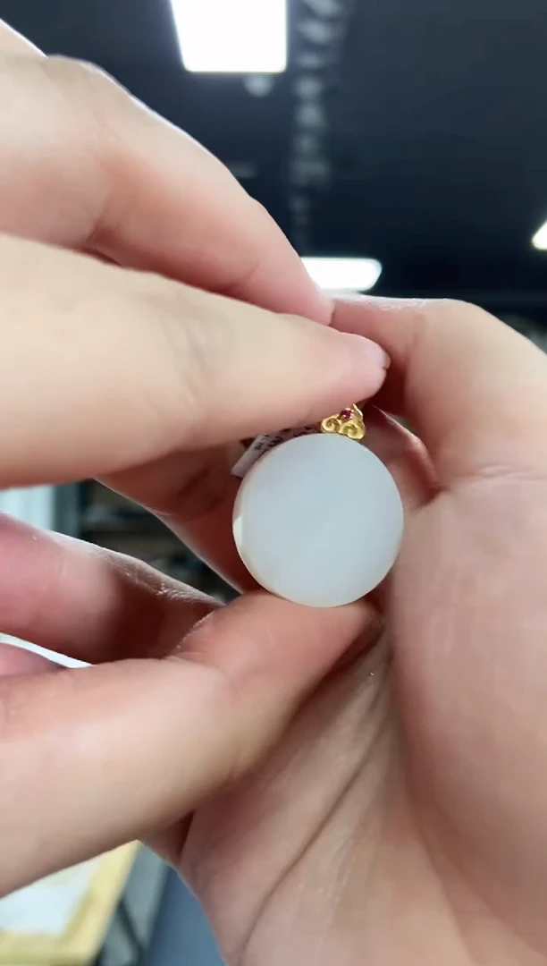 【闪购商品】和田玉吊坠未镶嵌多样性发其一颜色微差