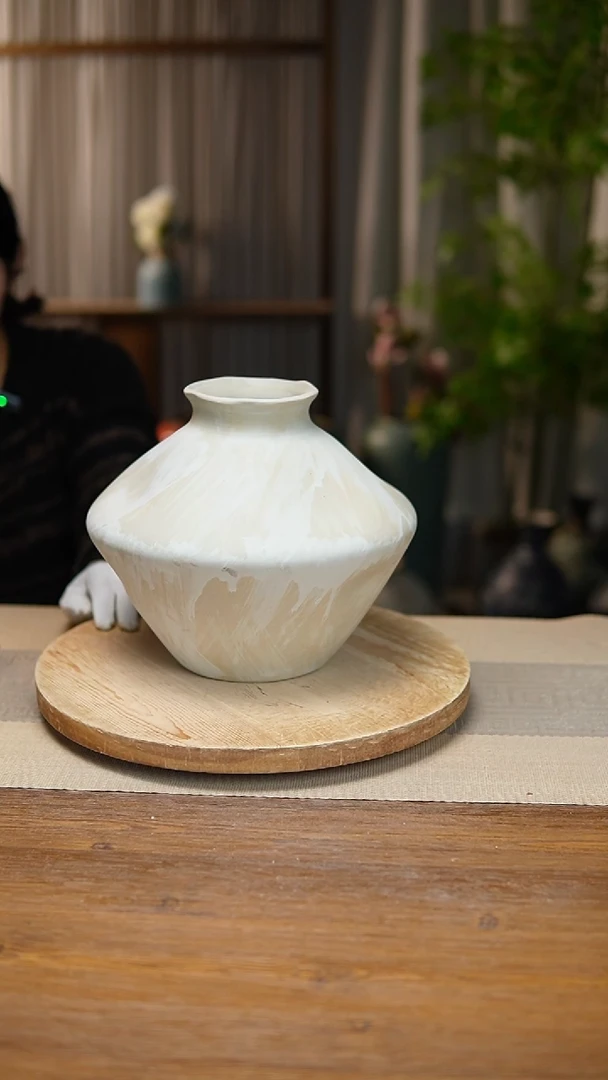 【闪购商品】陶瓷花器诧寂白飞碟