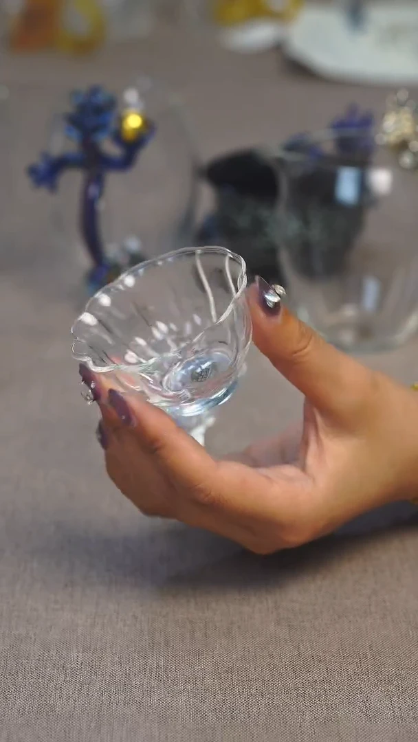 晶焱花瓣品杯两对