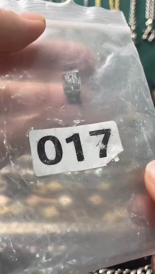 合金无S****⁴闪购商品如图所示