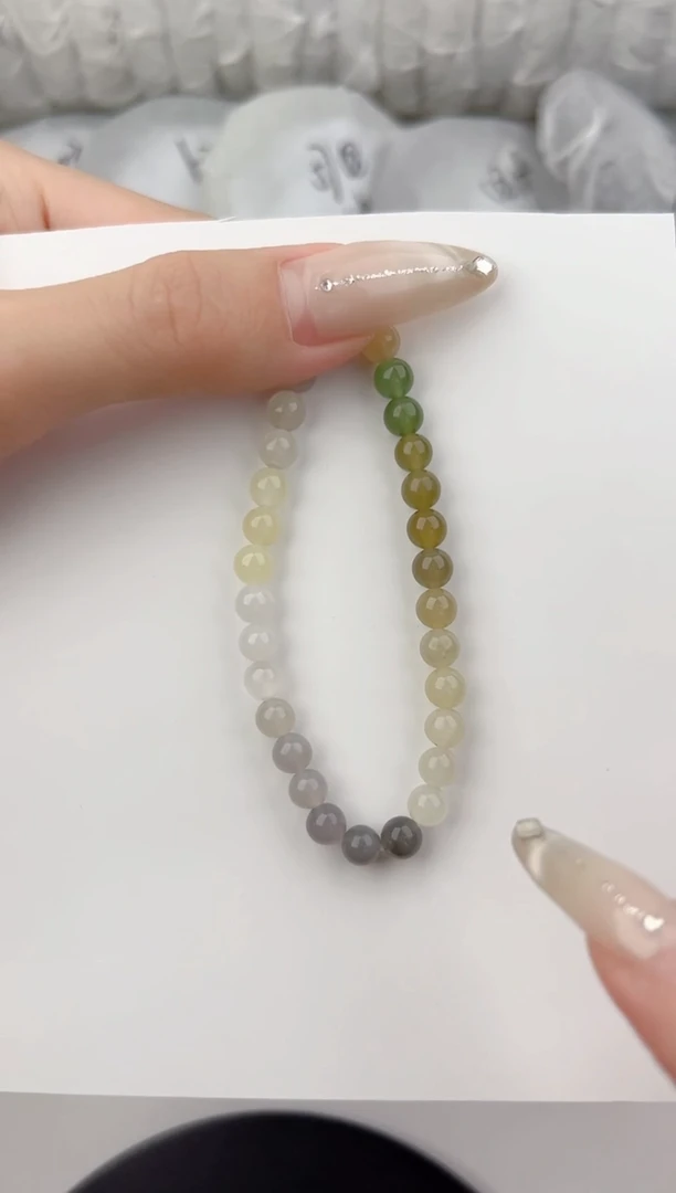 手链未镶嵌和田玉1颜色微差无瑕疵