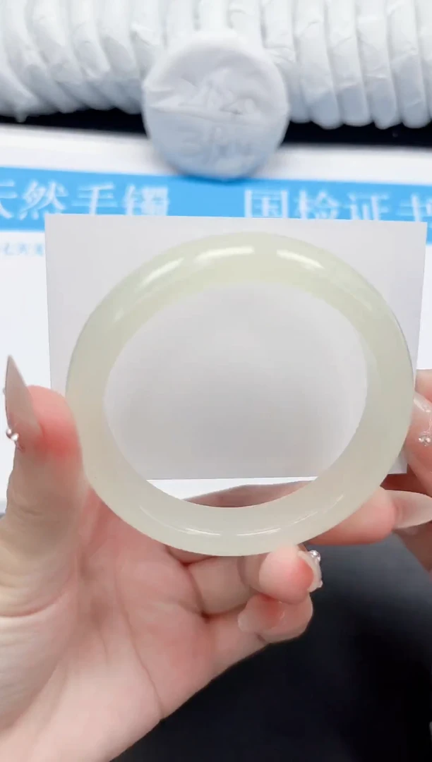 手镯石英质玉未镶嵌218-60