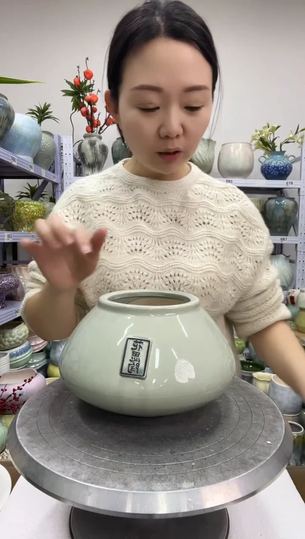 【1.3】花盆尺寸 高：12  口：9