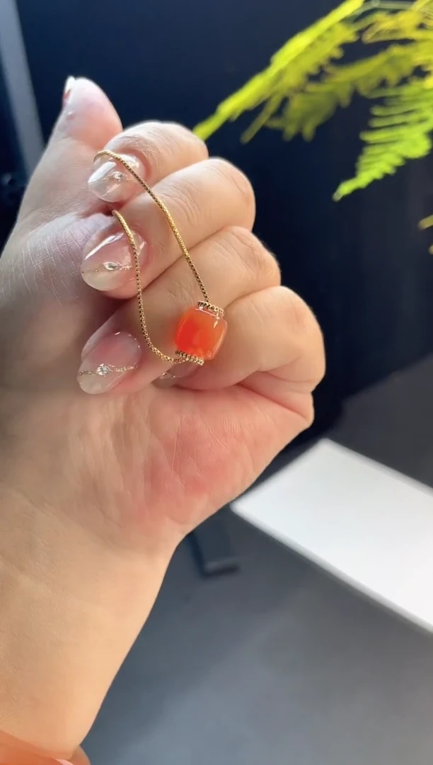 未镶嵌颈饰玛瑙/玉髓玛瑙